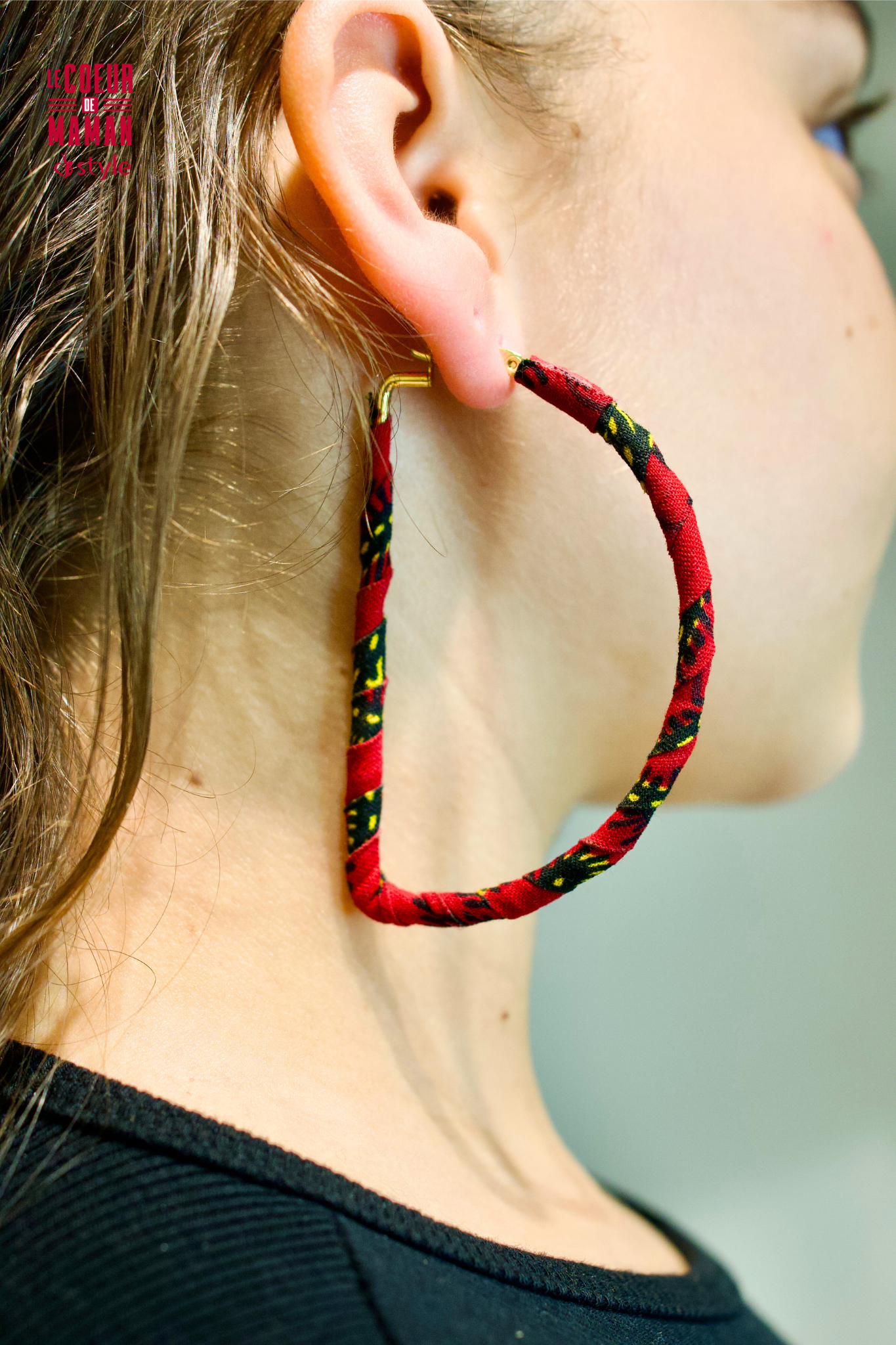 Boucle d'oreille D